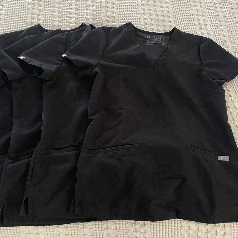 Set of 4 Womens Casma Figs Scrub Shirts